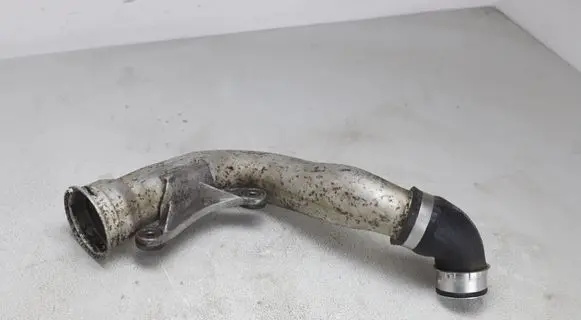 Volkswagen PASSAT B6 Intercooler hose/pipe 1K0145762CD 1K0145828Q