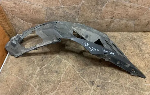 Mercedes-Benz SLK R172 Front bumper mounting bracket A1728850465