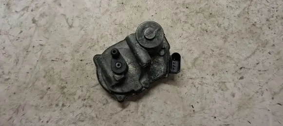 Audi A5 8T 8F Intake manifold valve actuator/motor 059129086E