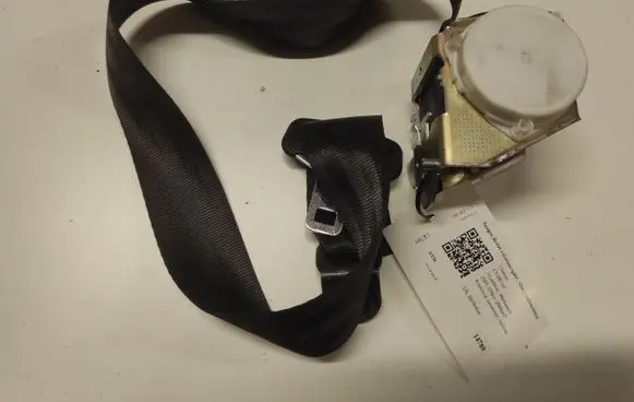 Citroen C5 Middle seatbelt (rear) 96561750XX 33060244