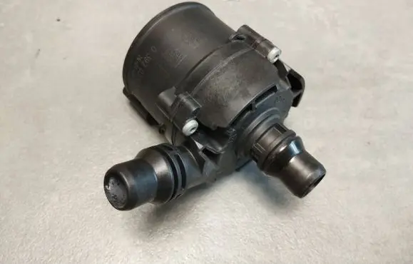 BMW 7 G11 G12 Electric auxiliary coolant/water pump 0392023239