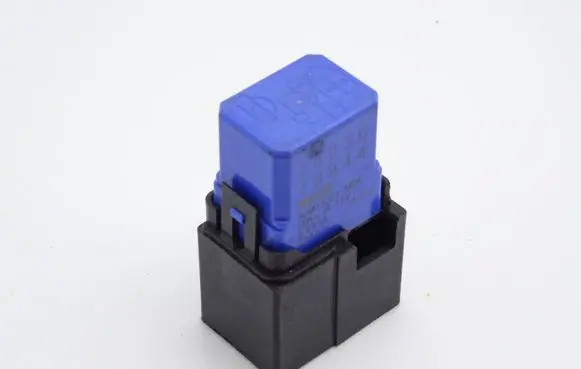 Nissan X-Trail T30 Other relay 2523079944
