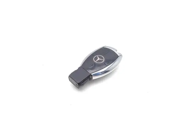 Mercedes-Benz E W211 Ignition key/card 