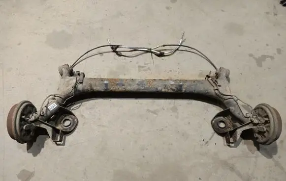 Volkswagen Polo IV 9N3 Rear subframe 