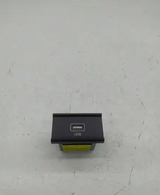KIA Sportage USB socket connector 96120D9600