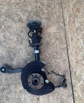 BMW 4 F32 F33 Front wheel hub spindle knuckle 6859003