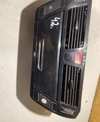 Citroen C4 I Picasso Dash center air vent grill 30378238