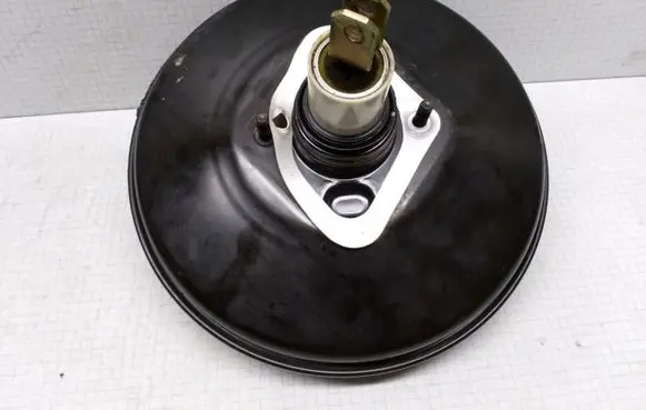 Mercedes-Benz E W210 Brake booster 03776241014 0044302930