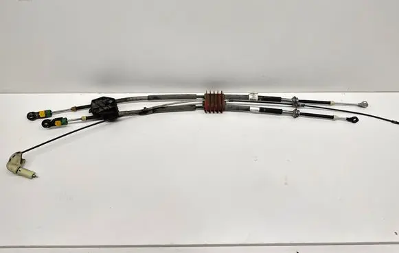 Citroen C4 II Picasso Gear shift cable linkage 119181211 00004570