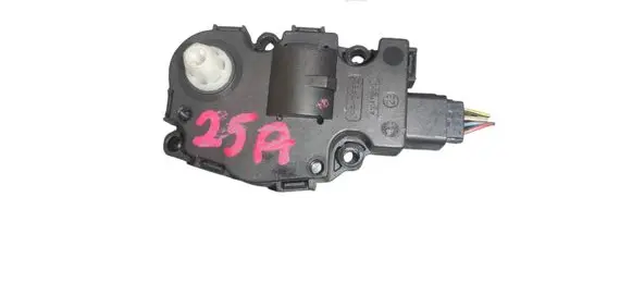 Citroen C4 Grand Picasso Air flap motor/actuator A21200600 EFB350