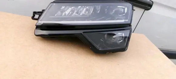 Skoda Karoq Headlight/headlamp 57B941015D