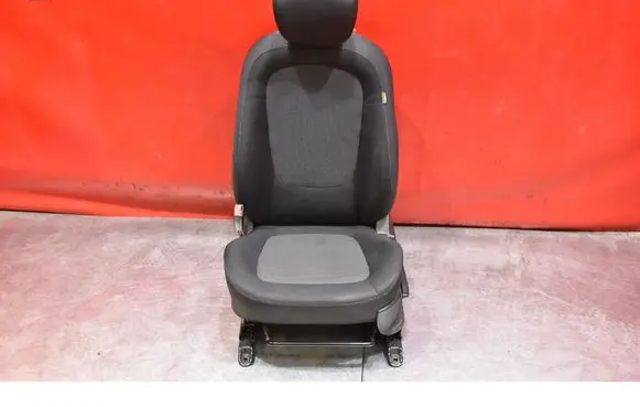 Hyundai i20 (GB IB) Front driver seat 