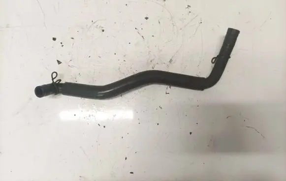 Subaru Legacy Engine coolant pipe/hose