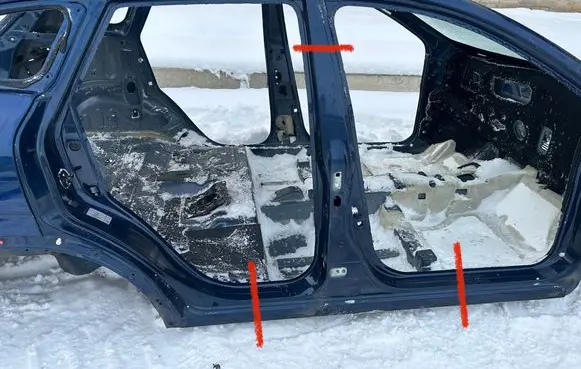 Renault Kadjar Pillar (middle) 