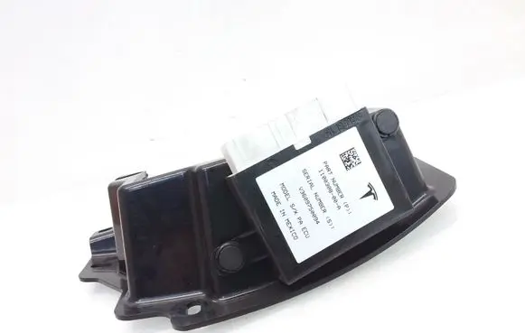 Tesla Model S Parking PDC control unit/module 110030800A V3609750094