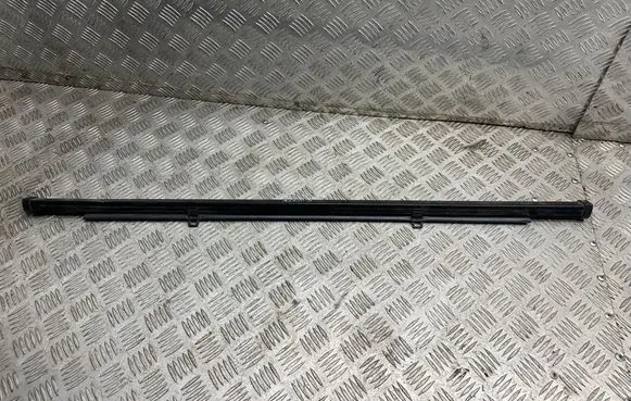Mazda 3 I Parcel shelf load cover 