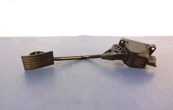 Peugeot 508 RXH Accelerator throttle pedal 9686212980