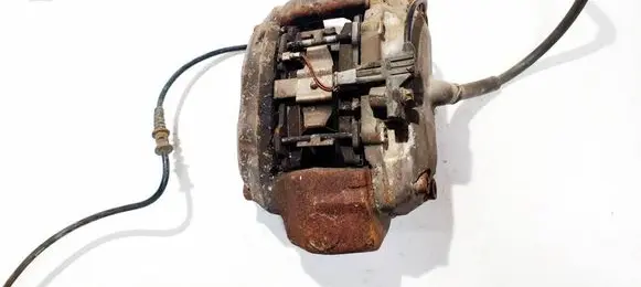 Mercedes-Benz CLS C219 Front brake caliper 20704703