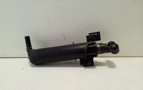 Headlight washer spray nozzle