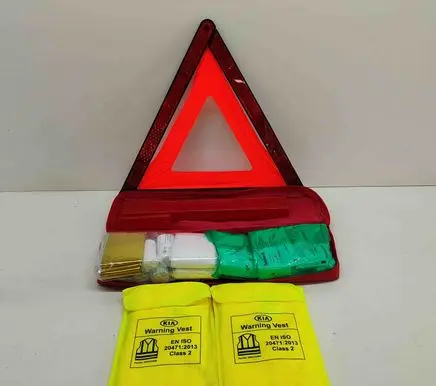 KIA Soul First aid kit 66941ADE00 E427R032737