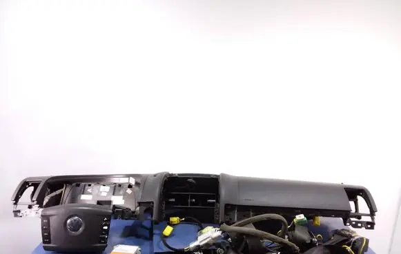 Volkswagen Touareg I Dashboard 7L6858451