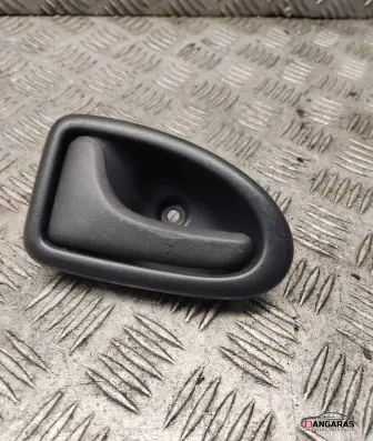 Opel Vivaro Rear door interior handle 7700423887