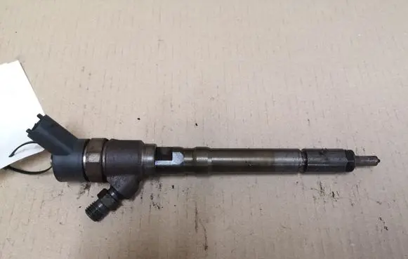Hyundai Tucson JM Fuel injector 0445110064