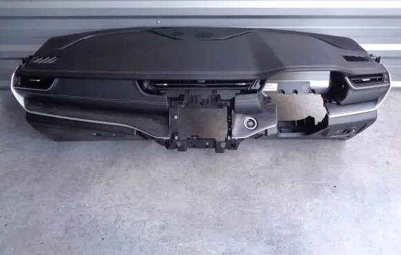 Jeep Grand Cherokee (WJ) Dashboard 