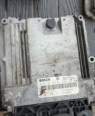 Renault Trafic II (X83) Engine control unit/module 0281031363 237103984R