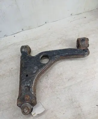 Opel Astra H Front lower control arm/wishbone