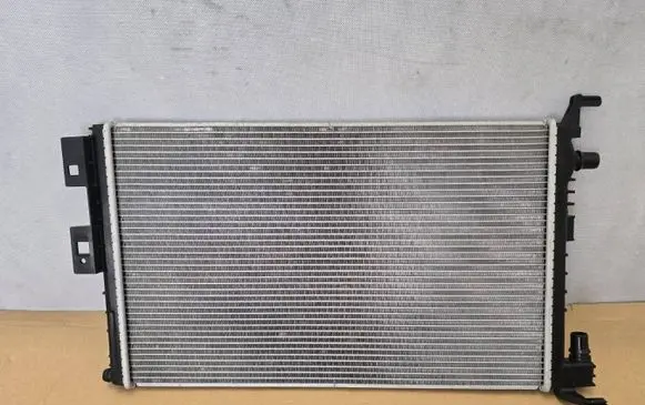 Renault Captur II Optional radiator 214105837R