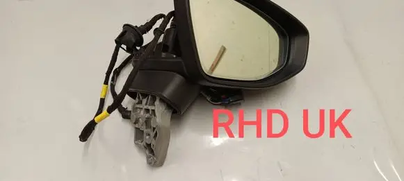Audi A3 8Y Front door electric wing mirror 