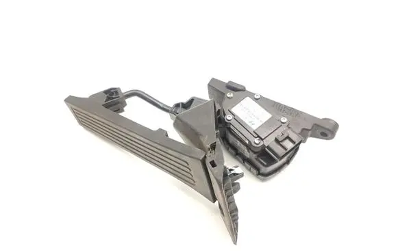 KIA Sportage Accelerator throttle pedal M0102A-2S900