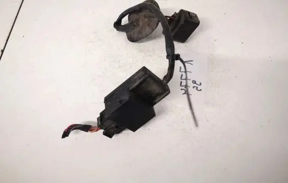 Volkswagen Jetta V Fuel injection pump control unit/module 1k0906093e
