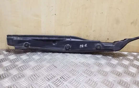 Lexus CT 200H Fender end trim 5382776010