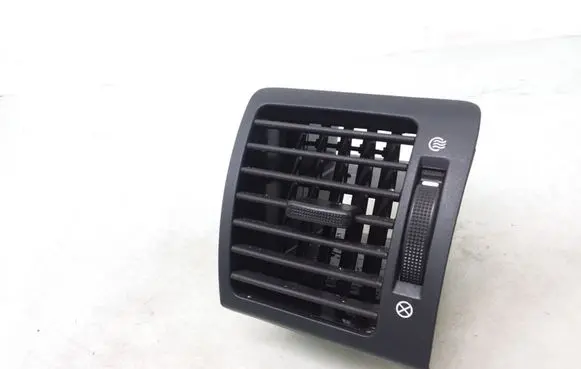 KIA Sorento Dashboard side air vent grill/cover trim