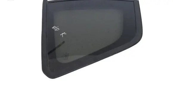 SsangYong Rodius Rear side window 7925021600