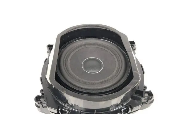 BMW X3 F25 Subwoofer speaker 9217913 18353410