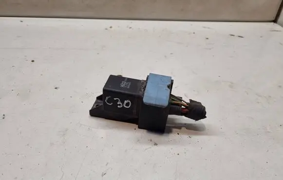 Glow plug pre-heat relay