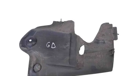 Rear arch fender liner splash guards