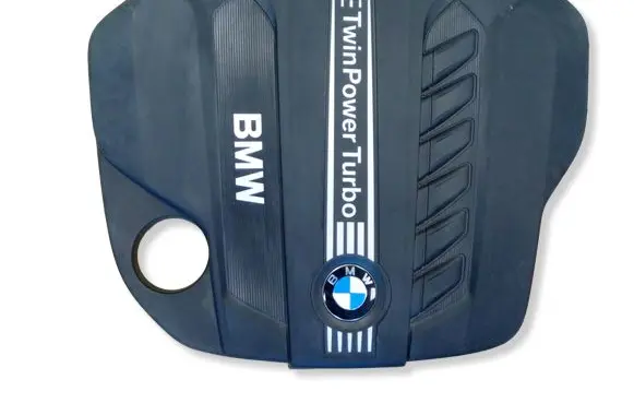 BMW X5 E70 Engine cover (trim) 13717811025 7811025 NE55313