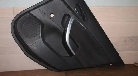 Opel Insignia A Front door card panel trim 13327704