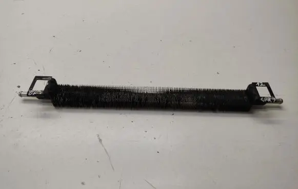 Engine oil radiator