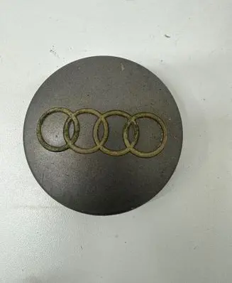 Audi A4 S4 B5 8D Original wheel cap 8D0601170