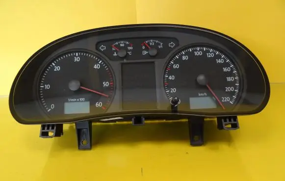 Volkswagen Polo Speedometer (instrument cluster) 6Q0920825F