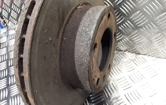Opel Movano A Front brake disc