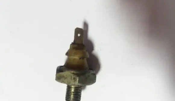 Coolant temperature sensor