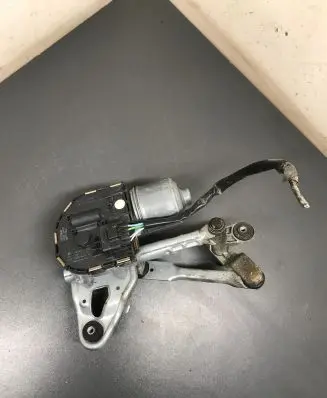Peugeot 5008 Wiper motor 3397021289