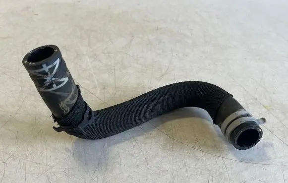 Porsche Taycan 9J1 Engine coolant pipe/hose 9J1815563