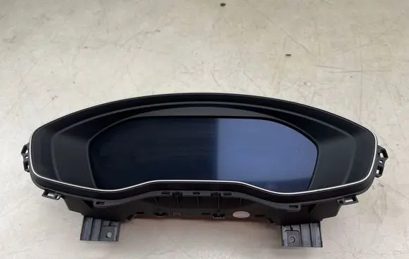 Audi A5 Speedometer (instrument cluster) 8W5920790M 8W5920790L 0263760005